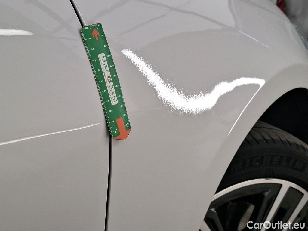  Bmw  Serie 1 BMW Série 1 / 2019 / 5P / Berline 116i DKG7 Business Design #15