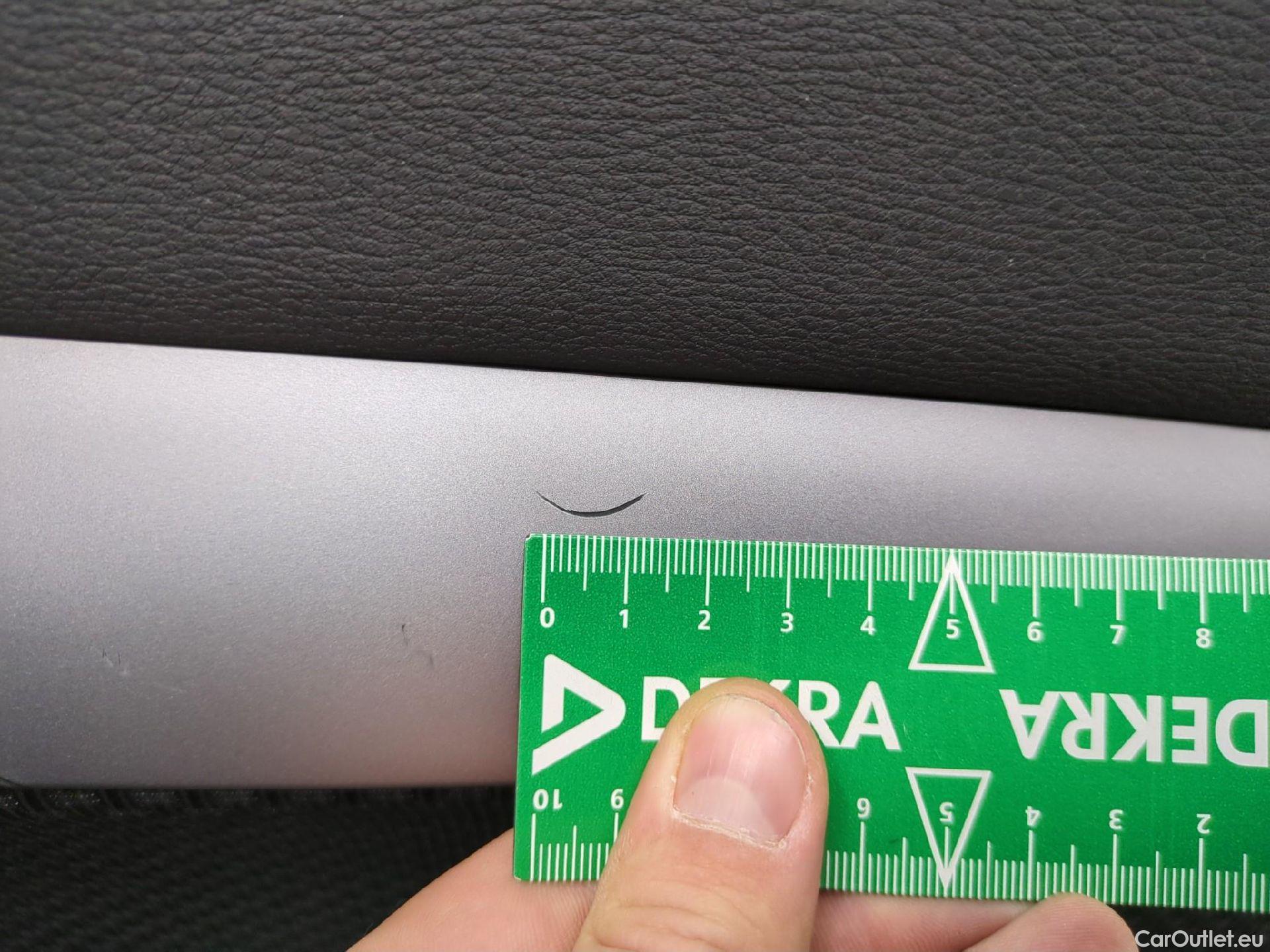  Bmw  X1 BMW  / 2019 / 5P / SUV sDrive18d Business Design BVA8 #16