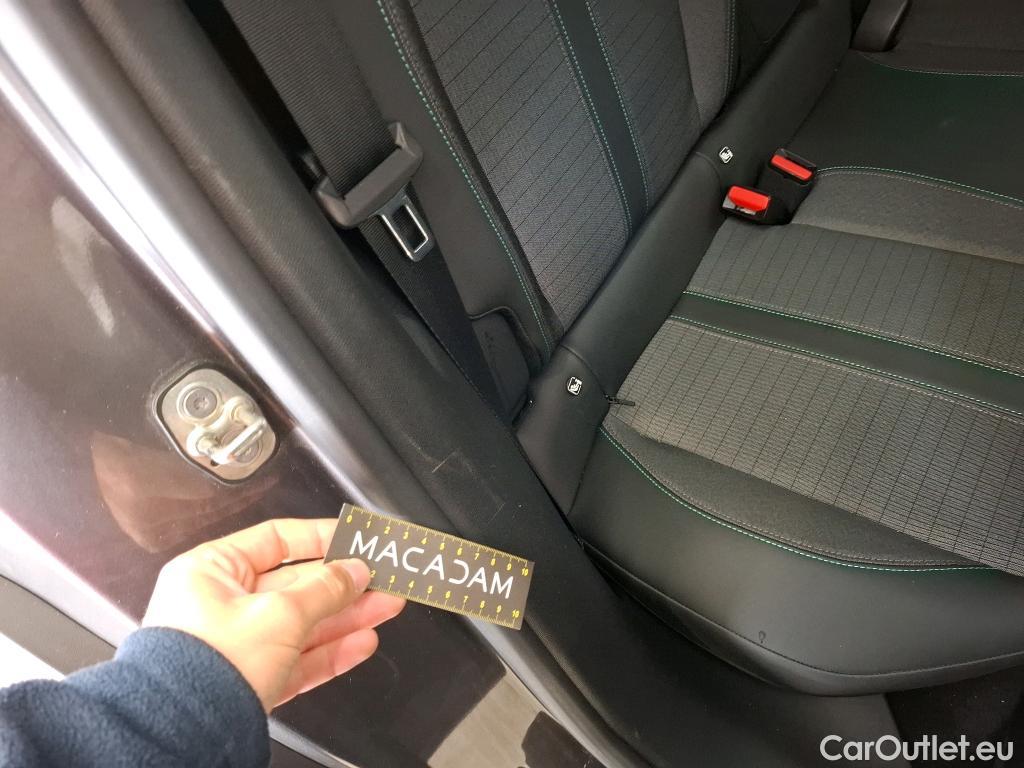  Peugeot  2008  Allure Business 1.2 PureTech 130CV BVA8 E6d #7