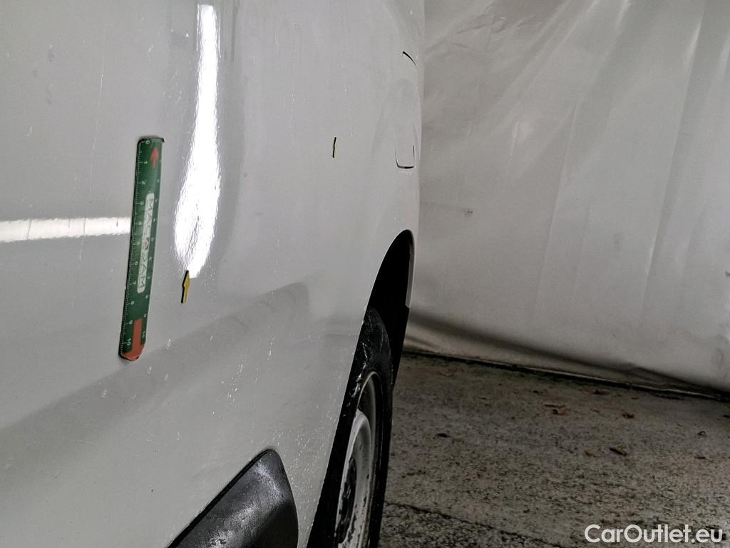  Citroen  Berlingo  Fourgon Club M 650 1.5 BlueHDi 75CV BVM5 E6dT #7