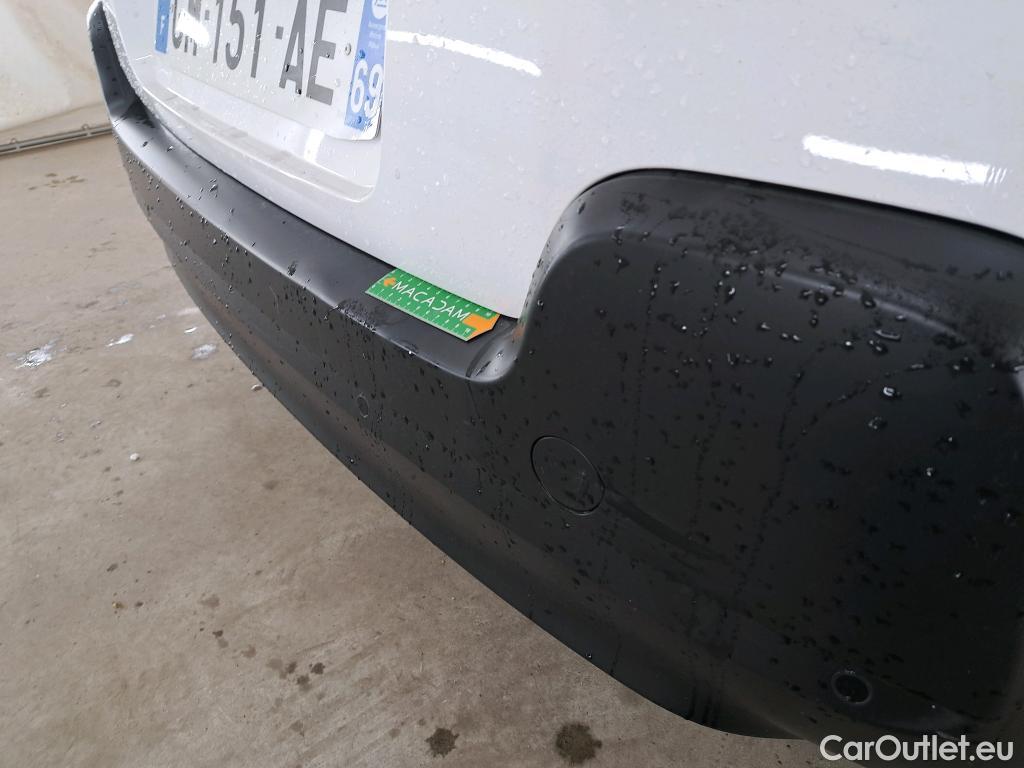  Citroen  C3  Shine 1.2 PureTech 110CV BVA6 6E #7