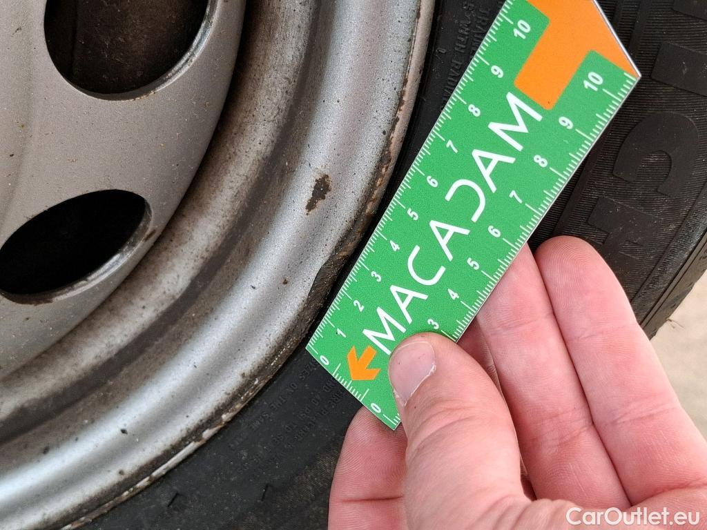  Citroen  Berlingo CITROEN  / 2018 / 4P / Fourgonnette M 650kg BlueHDi 130 S&S EAT8 Driver #7