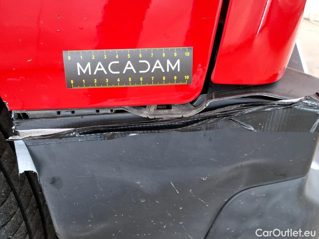  Citroen  Berlingo CITROEN  / 2018 / 4P / Fourgonnette M 650kg BlueHDi 130 S&S EAT8 Driver #2