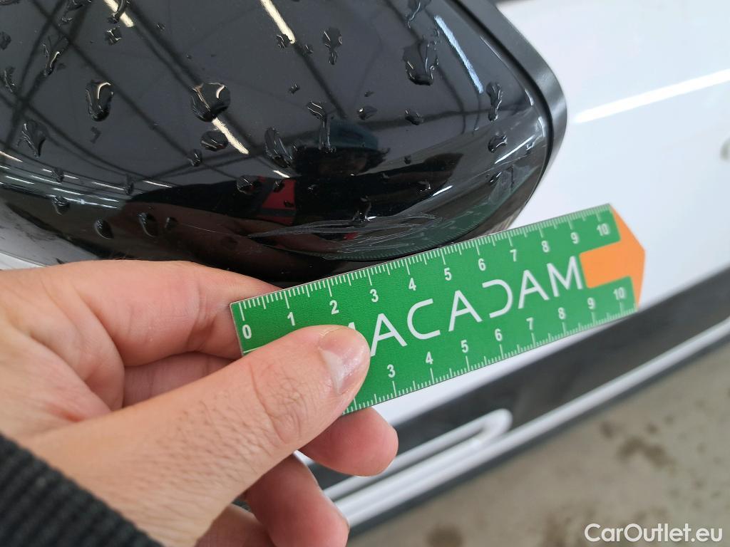  Citroen  C3  Shine 1.2 PureTech 110CV BVA6 6E #10