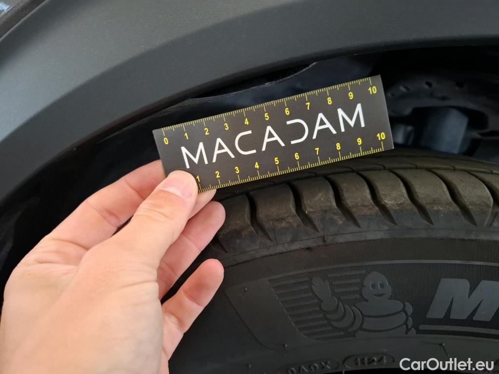  Peugeot  2008  Allure Business 1.2 PureTech 130CV BVA8 E6d #30