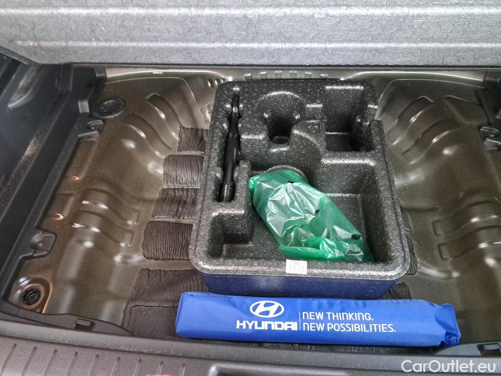  Hyundai  Konna Kona Intuitive Hybrid 2WD 1.6 GDI 140CV BVA6 E6d #17