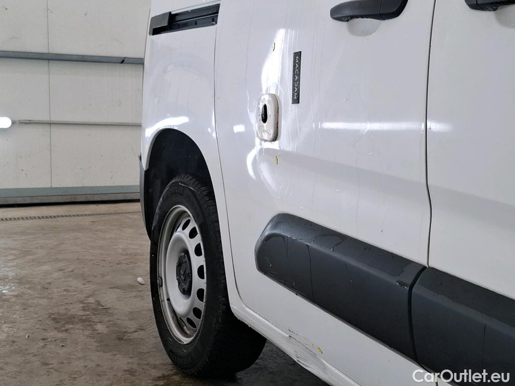  Citroen  Berlingo  Fourgon Driver M 1000 1.5 BlueHDi 100CV BVM5 E6dT #13