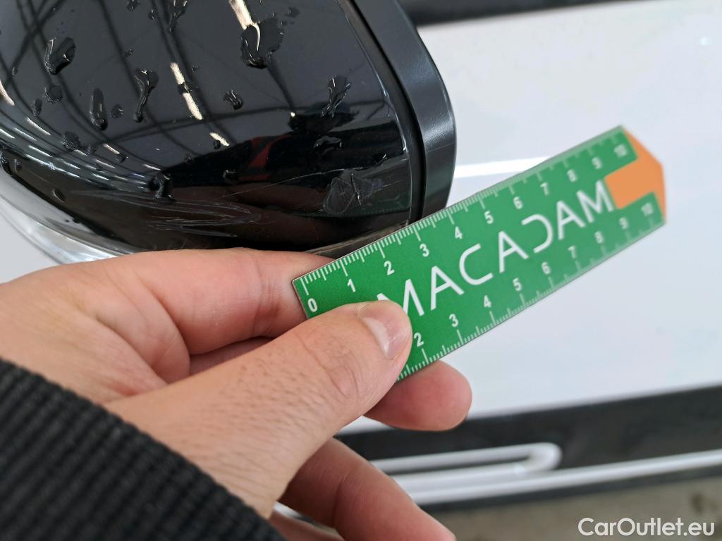  Citroen  C3  Shine 1.2 PureTech 110CV BVA6 6E #11