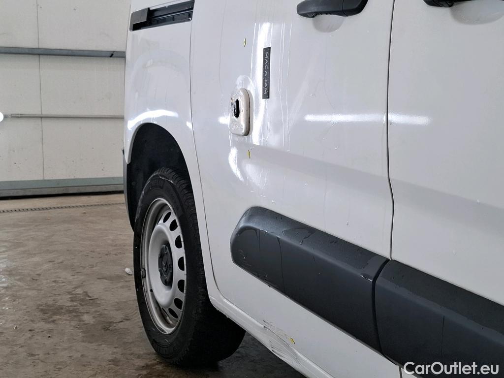  Citroen  Berlingo  Fourgon Driver M 1000 1.5 BlueHDi 100CV BVM5 E6dT #15