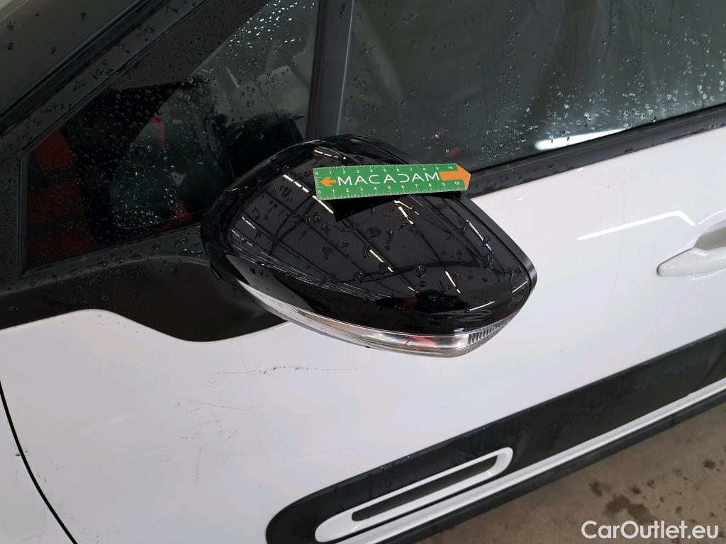  Citroen  C3  Shine 1.2 PureTech 110CV BVA6 6E #9