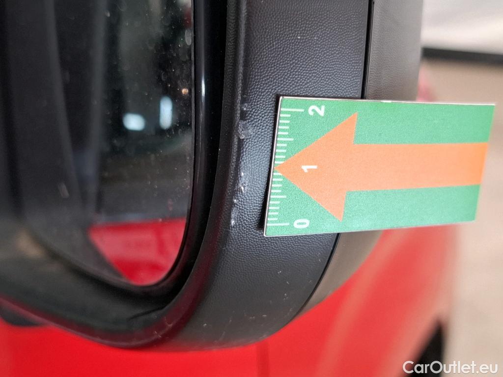  Citroen  Berlingo CITROEN  / 2018 / 4P / Fourgonnette M 650kg BlueHDi 130 S&S EAT8 Driver #17