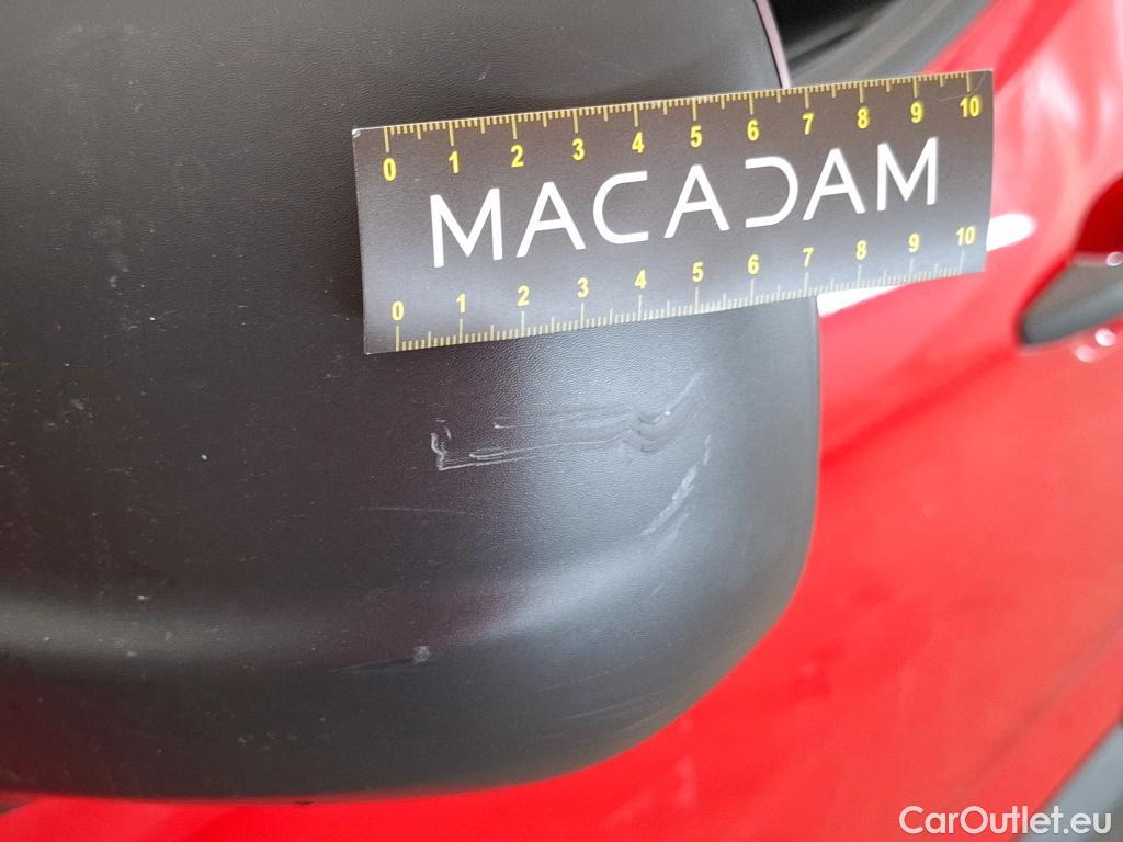  Citroen  Berlingo CITROEN  / 2018 / 4P / Fourgonnette M 650kg BlueHDi 130 S&S EAT8 Driver #12