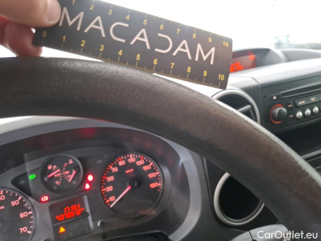  Citroen  Berlingo  Fourgon Confort L1 (Court) 1.6 BlueHDi 75CV BVM5 E6 #23