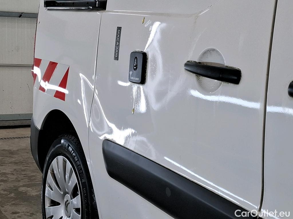  Citroen  Berlingo  Fourgon Business L1 (Court) 1.6 BlueHDi 100CV BVM5 E6 #13