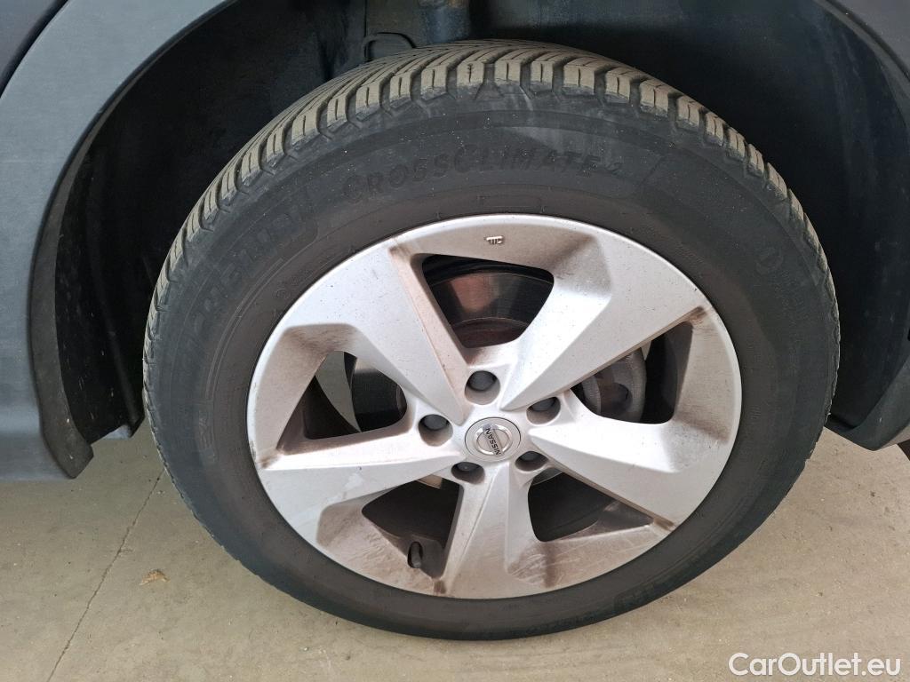  Nissan  Qashqai NISSAN  / 2017 / 5P / Crossover 1.5 DCI 115 Business Edition #26