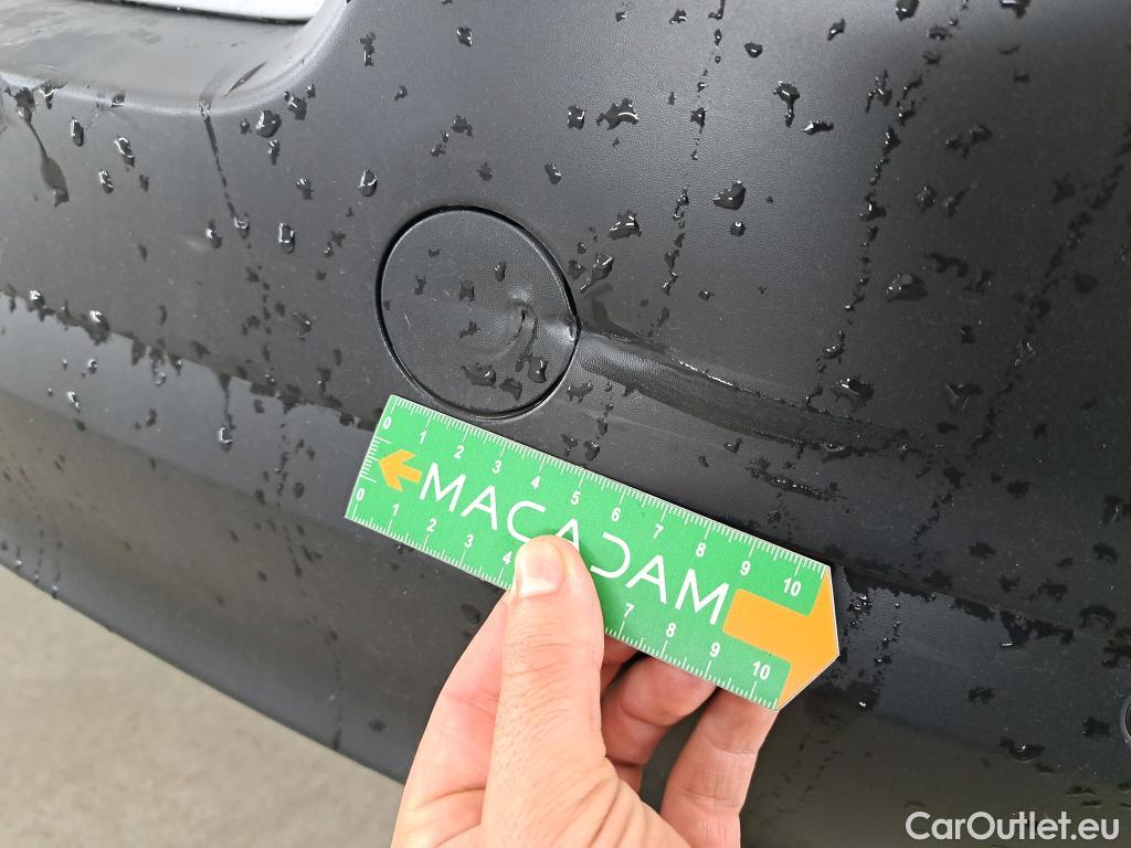  Citroen  C3  Shine 1.2 PureTech 110CV BVA6 6E #8