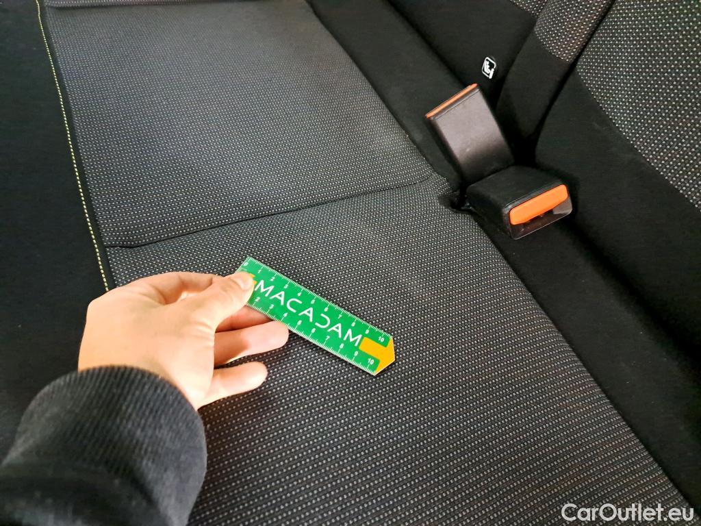  Citroen  C3  Shine 1.2 PureTech 110CV BVA6 6E #13