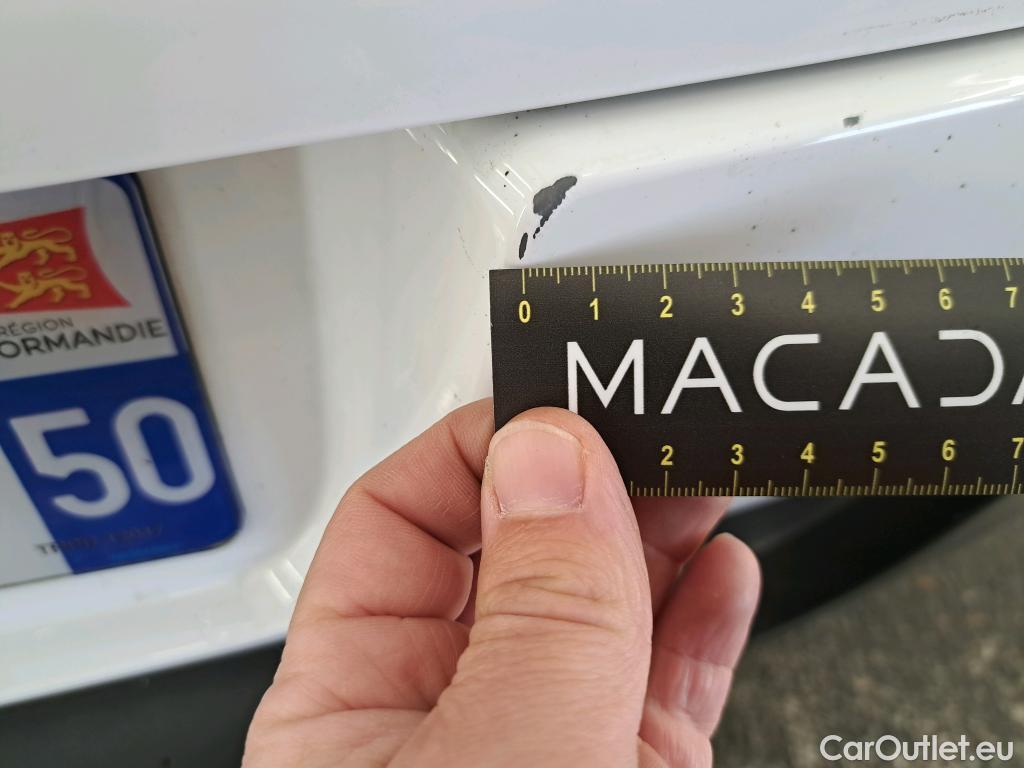  Citroen  C3 CITROEN  / 2020 / 5P / Berline PureTech 110 S&S BVM6 Feel Pack #12