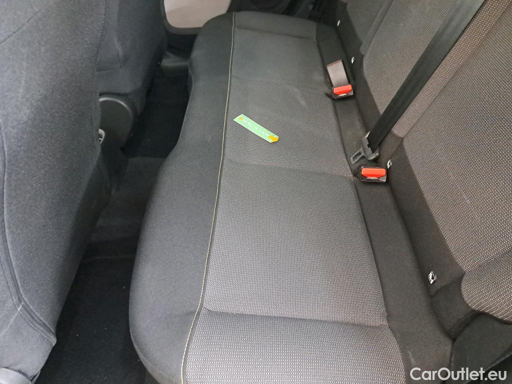  Citroen  C3  Shine 1.2 PureTech 110CV BVA6 6E #12