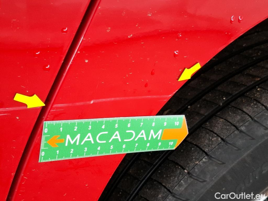  Citroen  Berlingo CITROEN  / 2018 / 4P / Fourgonnette M 650kg BlueHDi 130 S&S EAT8 Driver #14