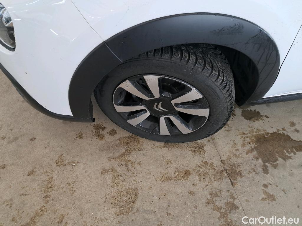  Citroen  C3  Shine 1.2 PureTech 110CV BVA6 6E #3