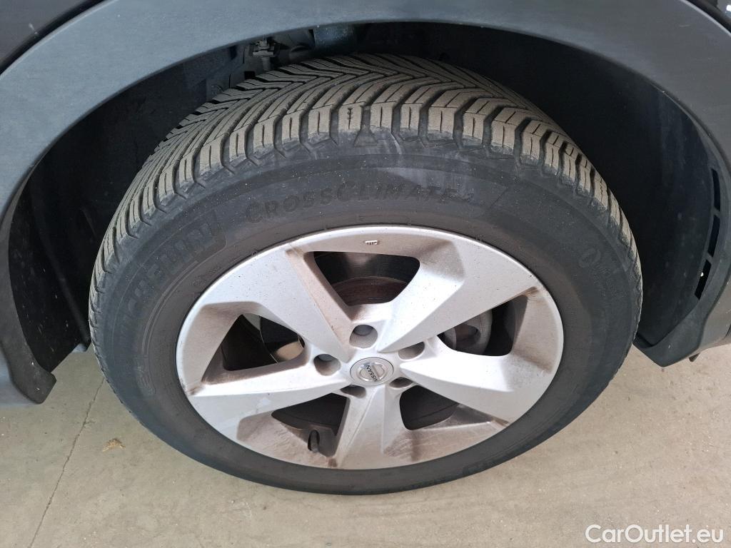  Nissan  Qashqai NISSAN  / 2017 / 5P / Crossover 1.5 DCI 115 Business Edition #25