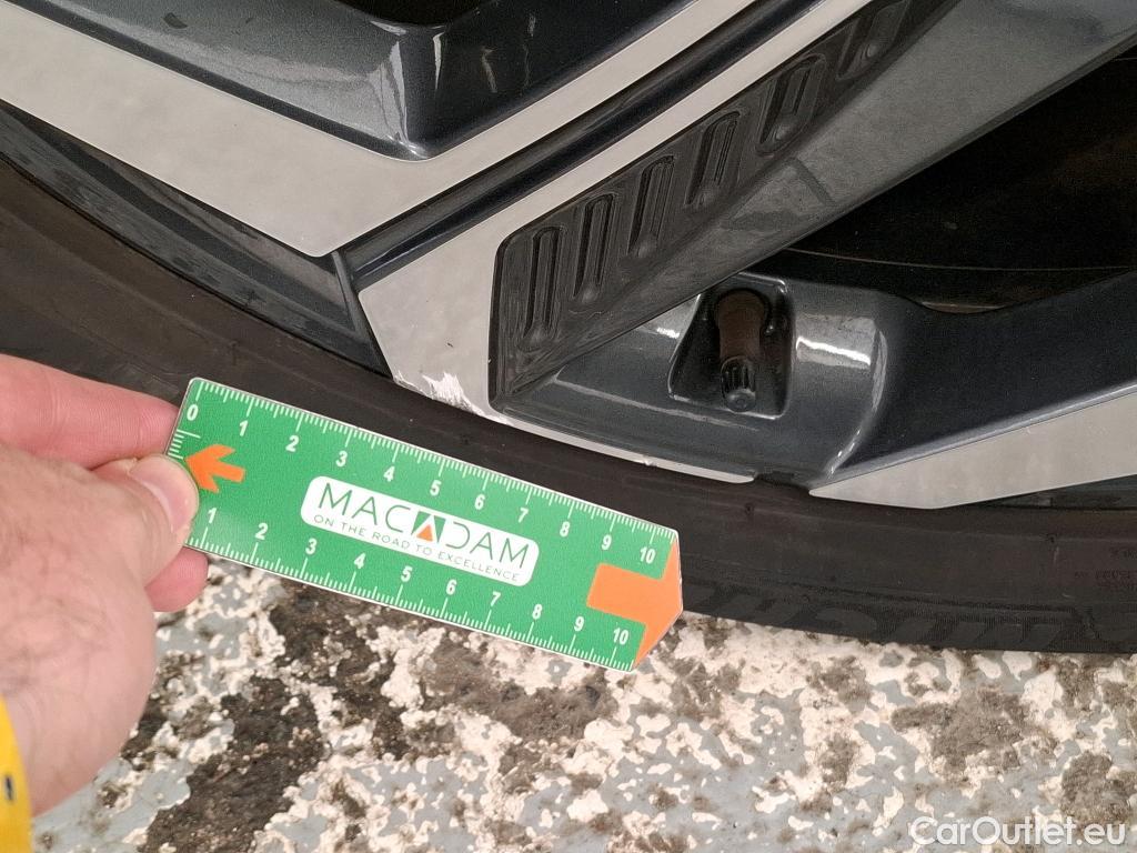  Hyundai  Tucson HYUNDAI  / 2020 / 5P / SUV 1.6 PHEV 265 HTRAC CREATIVE 4WD AUTO #21