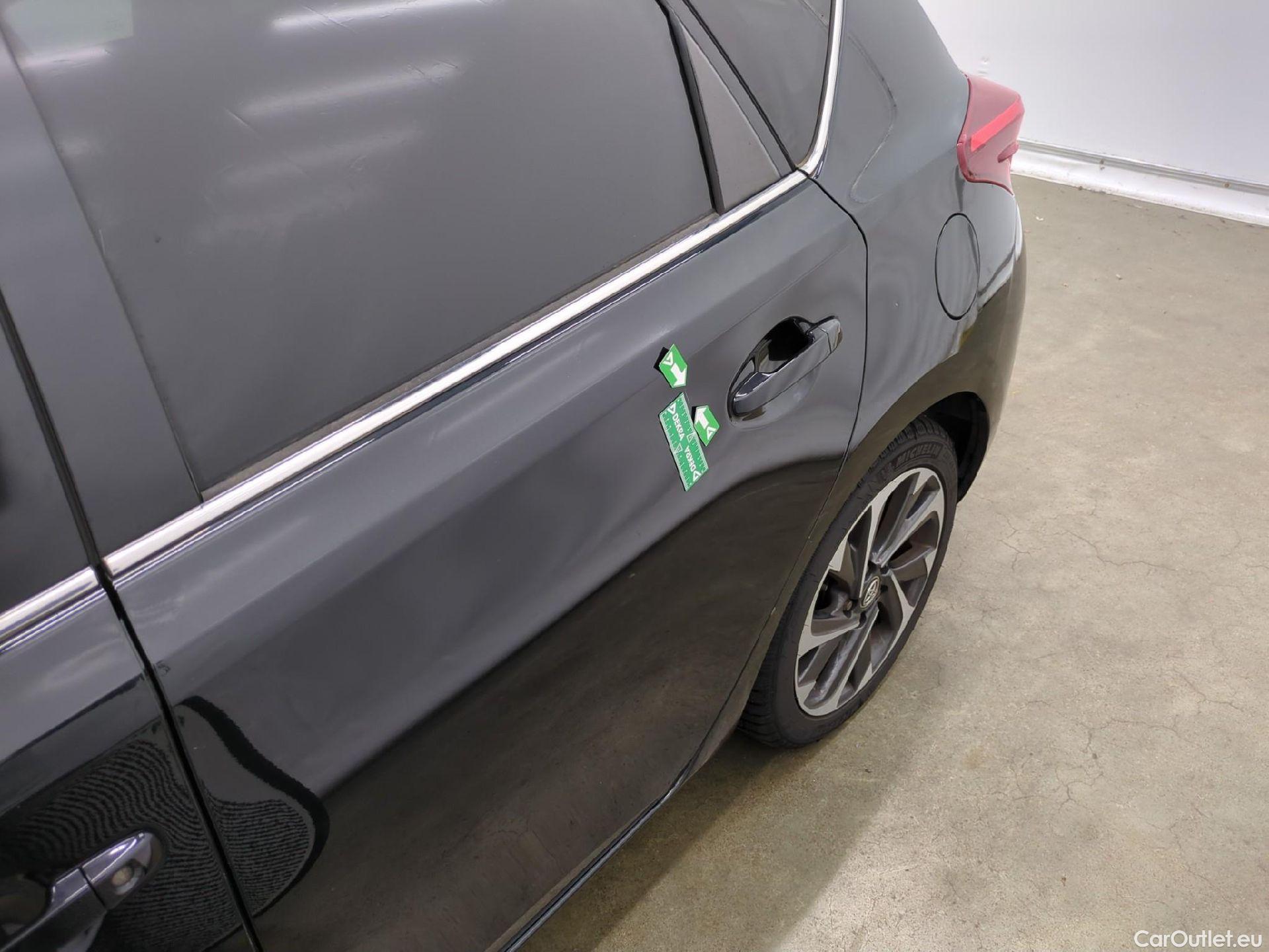  Toyota  Auris TOYOTA  5p Berline 1.8 HYBRID 136 CVT AUTO DESIGN BUSINESS #51