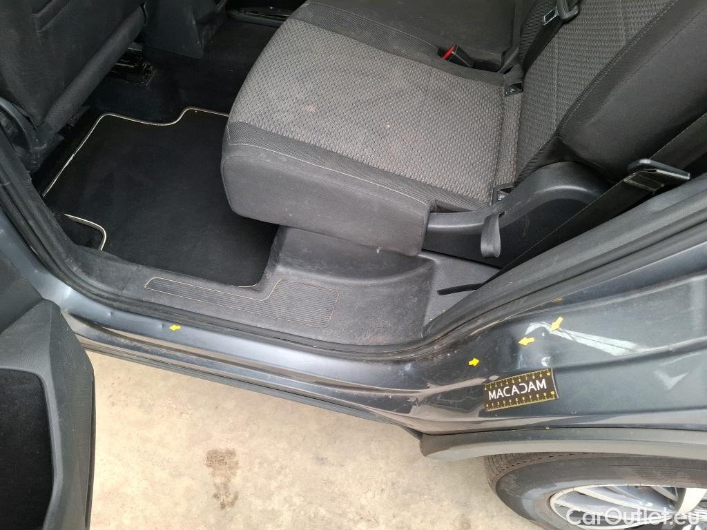  Volkswagen  Tiguan VOLKSWAGEN  Allspace / 2017 / 5P / SUV 1.5 TSI 150 EVO BMV6 Confortline #12