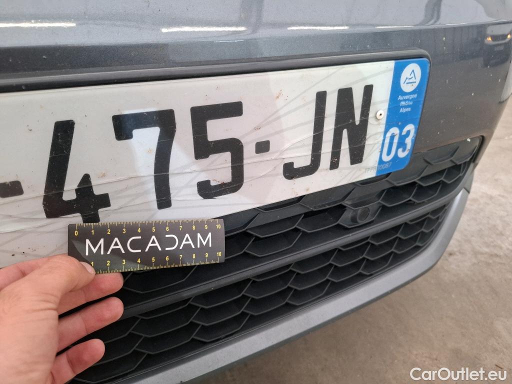  Volkswagen  Tiguan VOLKSWAGEN  Allspace / 2017 / 5P / SUV 1.5 TSI 150 EVO BMV6 Confortline #73