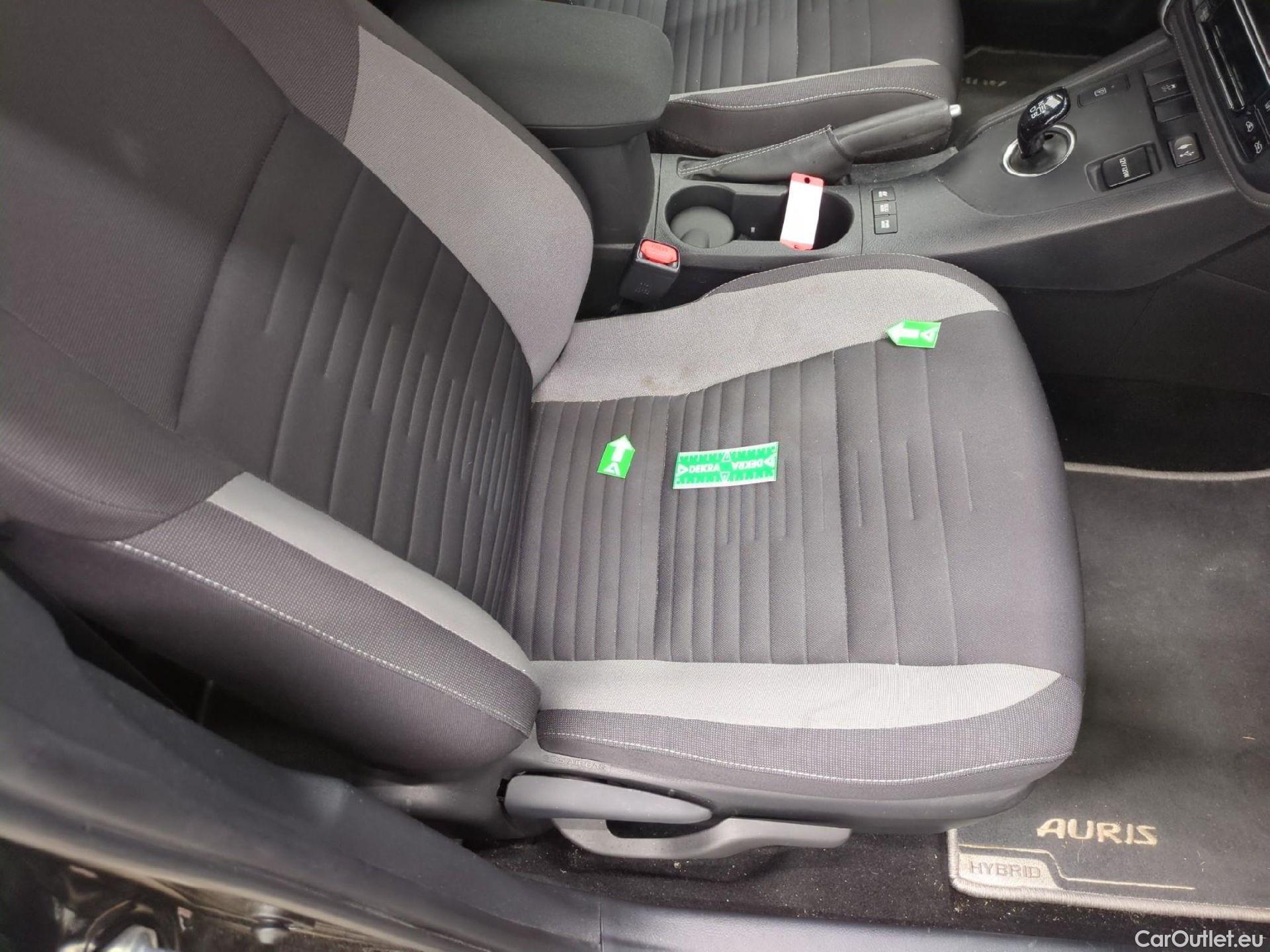  Toyota  Auris TOYOTA  5p Berline 1.8 HYBRID 136 CVT AUTO DESIGN BUSINESS #62