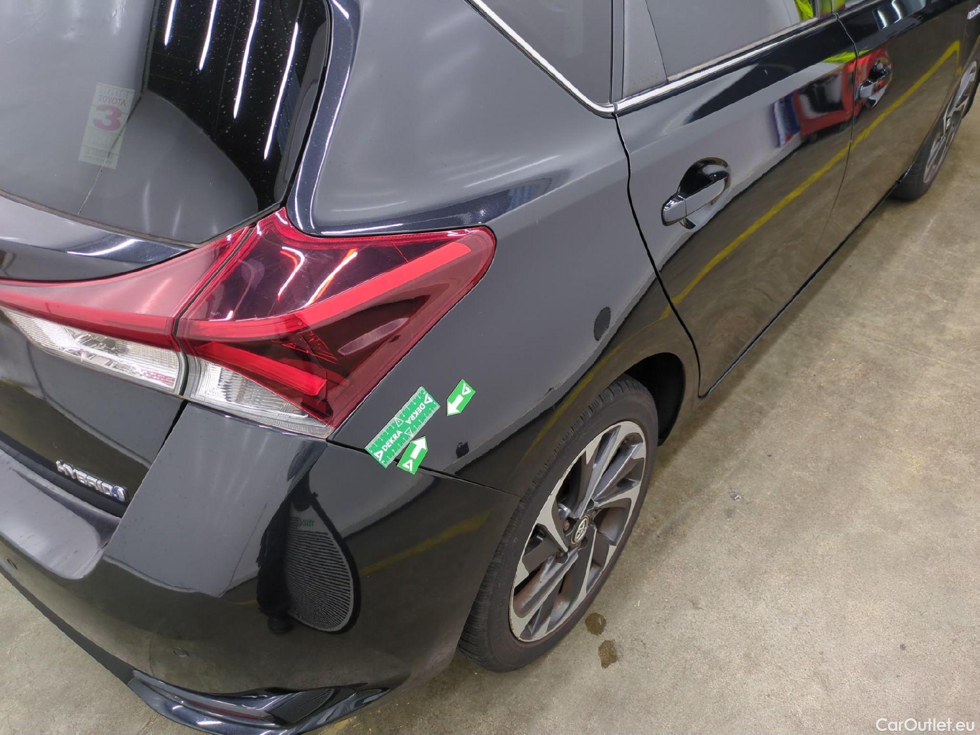  Toyota  Auris TOYOTA  5p Berline 1.8 HYBRID 136 CVT AUTO DESIGN BUSINESS #29