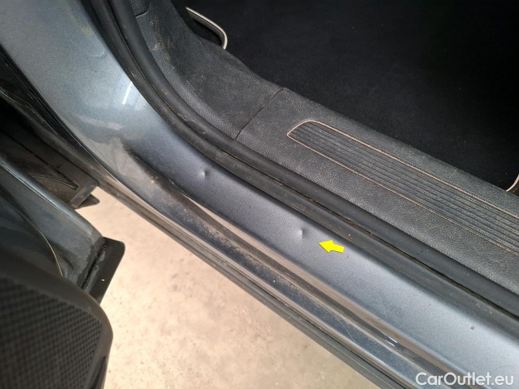  Volkswagen  Tiguan VOLKSWAGEN  Allspace / 2017 / 5P / SUV 1.5 TSI 150 EVO BMV6 Confortline #15