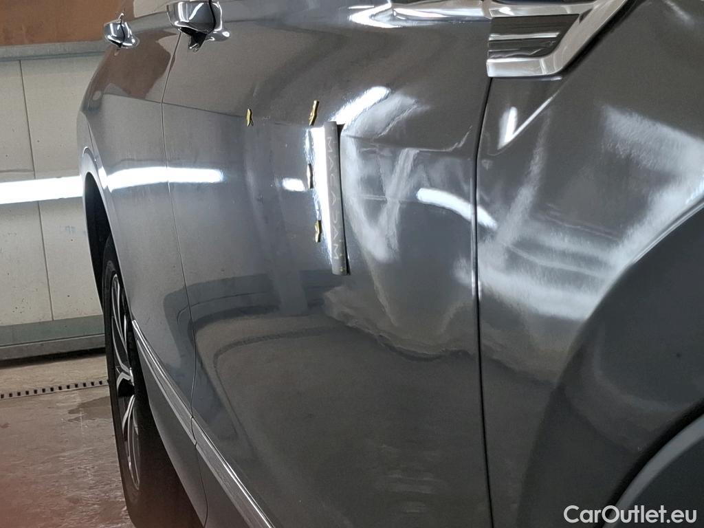  Volkswagen  Tiguan VOLKSWAGEN  Allspace / 2017 / 5P / SUV 1.5 TSI 150 EVO BMV6 Confortline #52