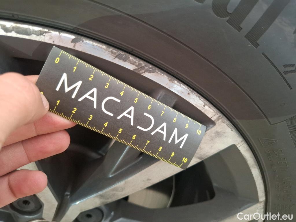  Volkswagen  Tiguan VOLKSWAGEN  Allspace / 2017 / 5P / SUV 1.5 TSI 150 EVO BMV6 Confortline #29