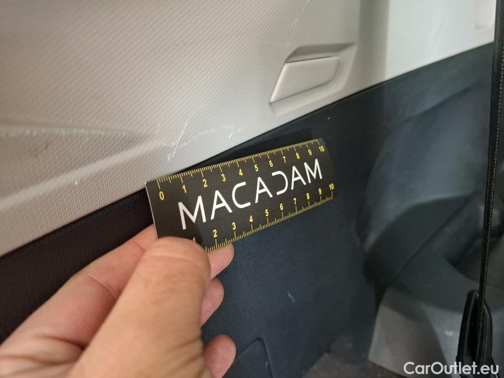  Volkswagen  Tiguan VOLKSWAGEN  Allspace / 2017 / 5P / SUV 1.5 TSI 150 EVO BMV6 Confortline #44