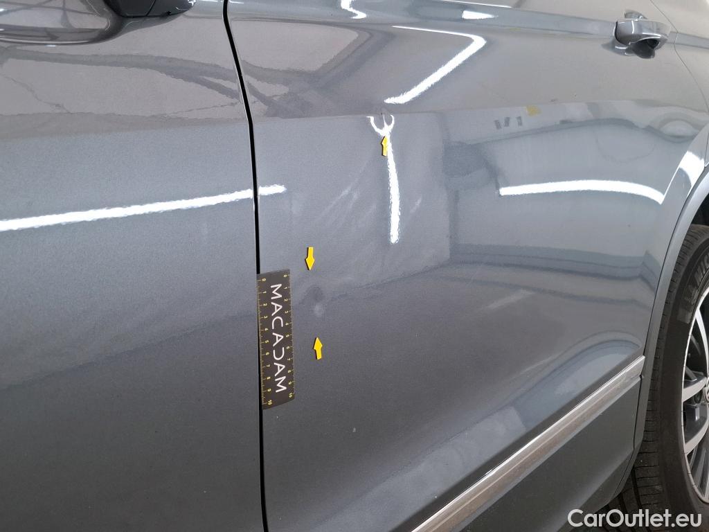  Volkswagen  Tiguan VOLKSWAGEN  Allspace / 2017 / 5P / SUV 1.5 TSI 150 EVO BMV6 Confortline #6