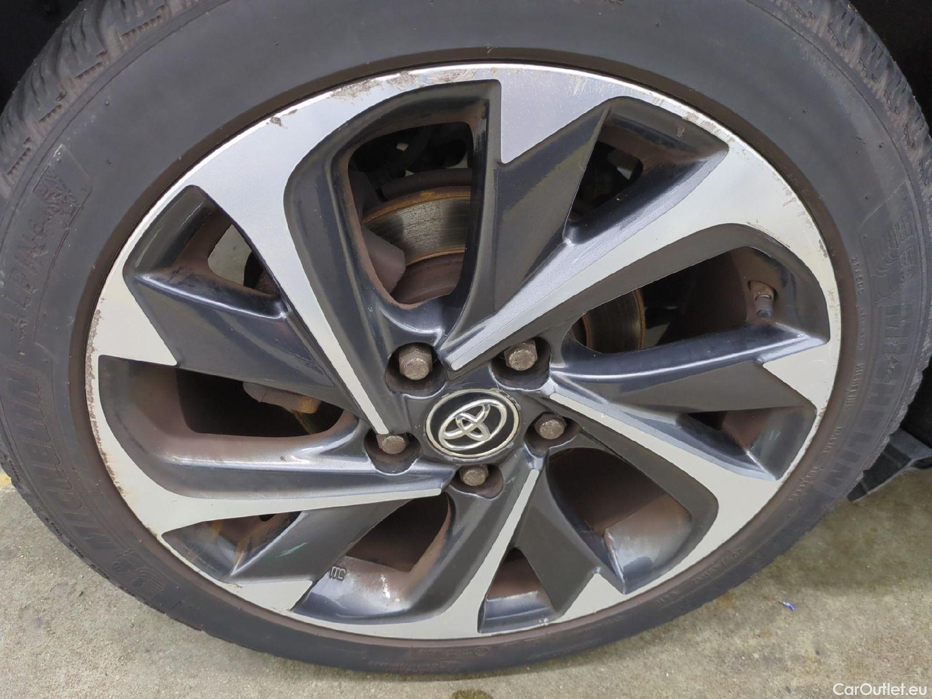  Toyota  Auris TOYOTA  5p Berline 1.8 HYBRID 136 CVT AUTO DESIGN BUSINESS #28