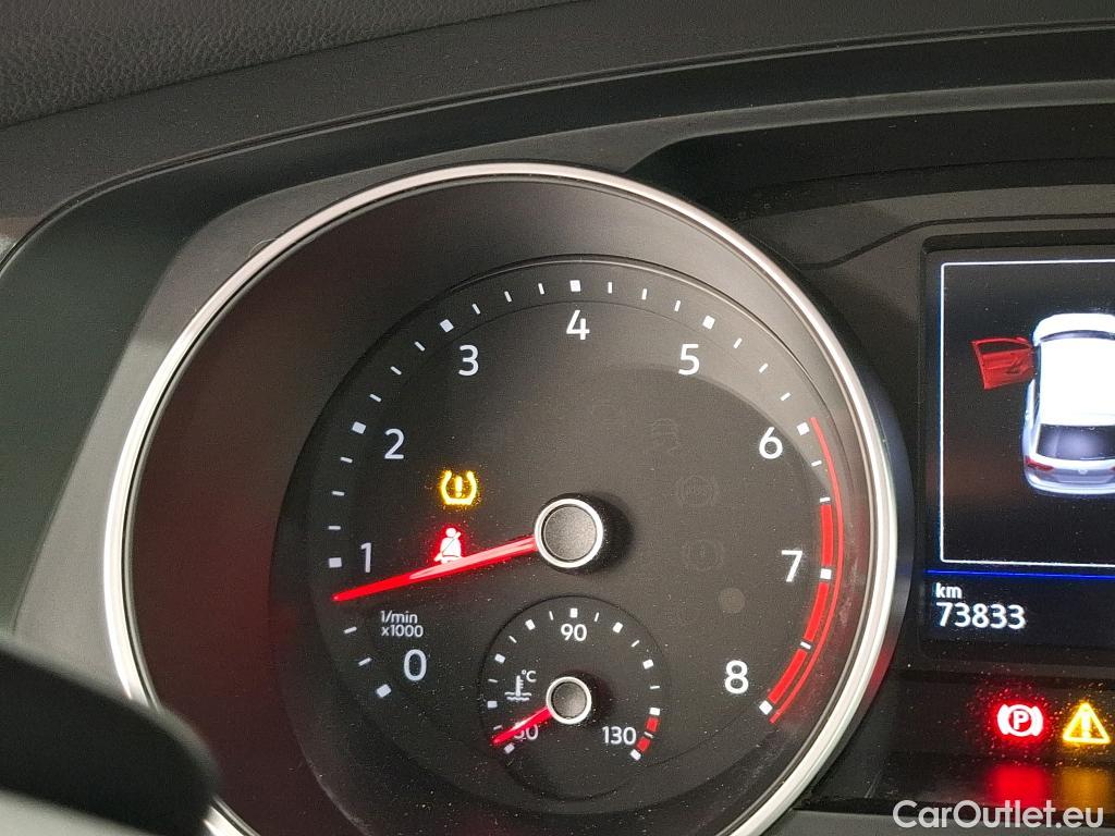  Volkswagen  Tiguan VOLKSWAGEN  5p SUV 1.5 TSI 150 EVO DSG7 Confortline #2