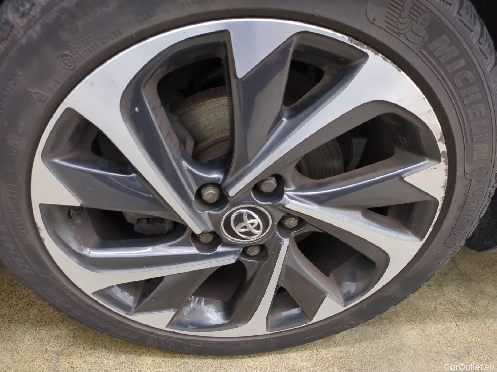  Toyota  Auris TOYOTA  5p Berline 1.8 HYBRID 136 CVT AUTO DESIGN BUSINESS #15