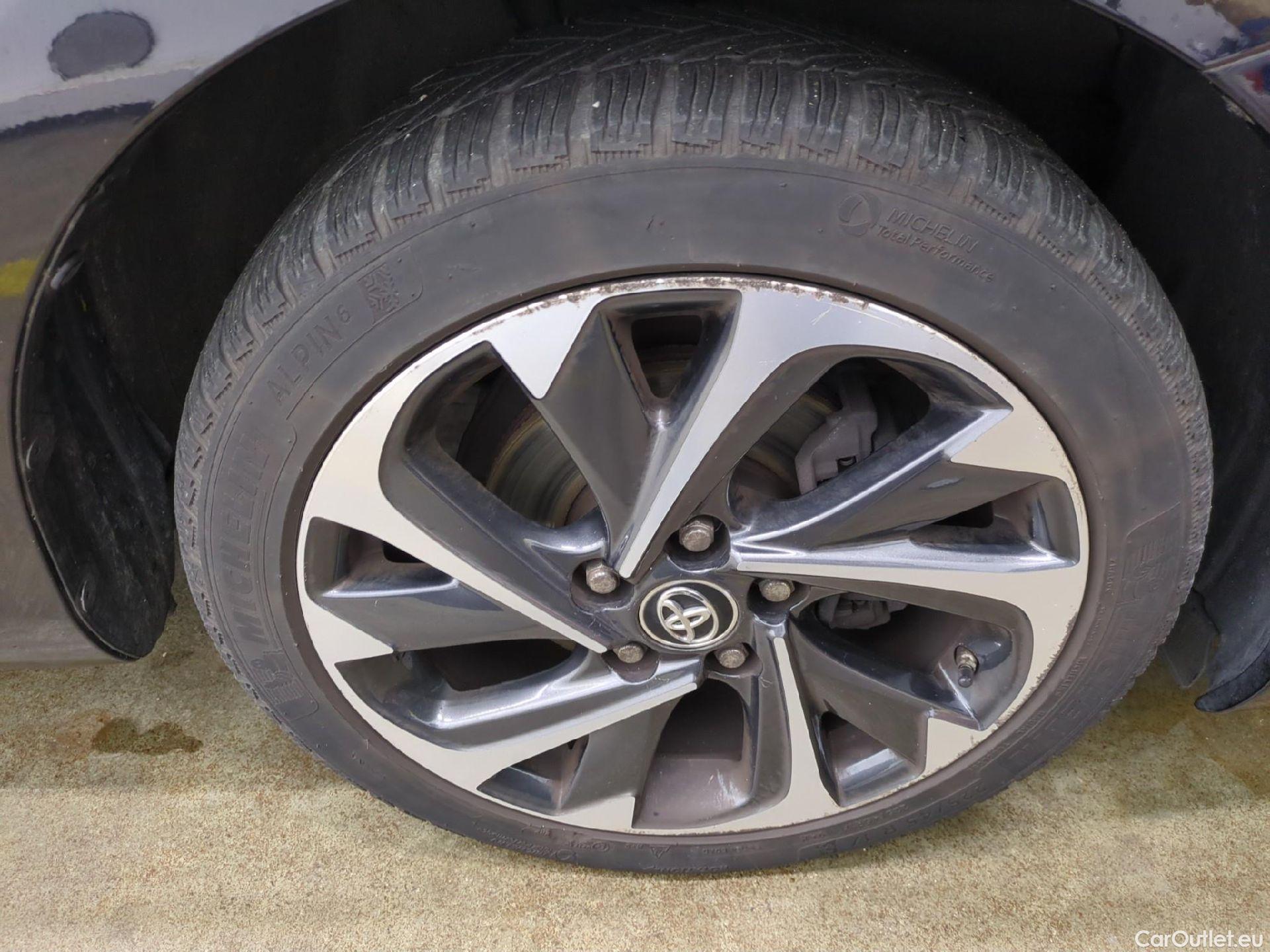  Toyota  Auris TOYOTA  5p Berline 1.8 HYBRID 136 CVT AUTO DESIGN BUSINESS #8