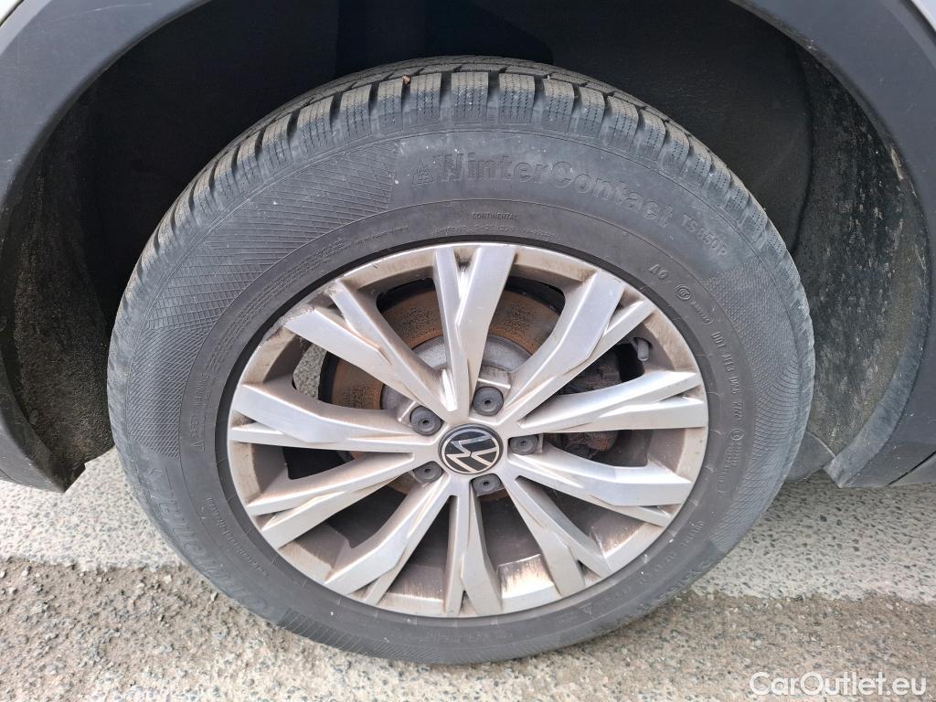  Volkswagen  Tiguan VOLKSWAGEN   2020 5P SUV 20 TDI 150 DSG7 Life Business #2