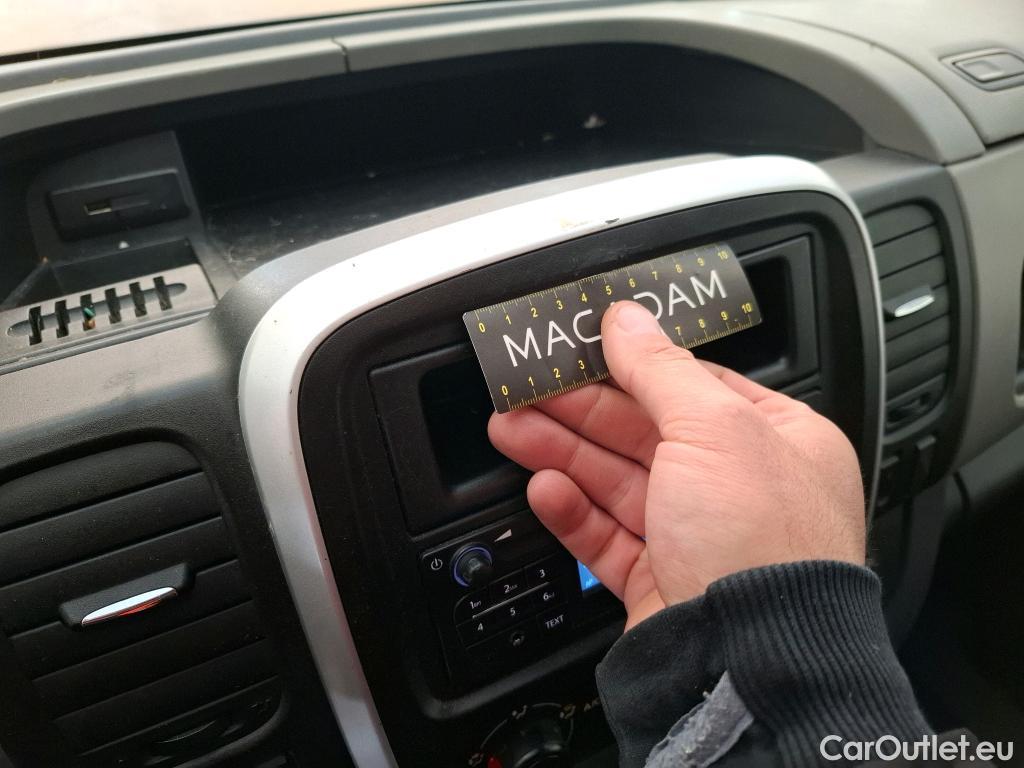  Renault  Trafic  Furgon Grand Confort L1H1 1200 1.6 dCi 125CV BVM6 E6 #29