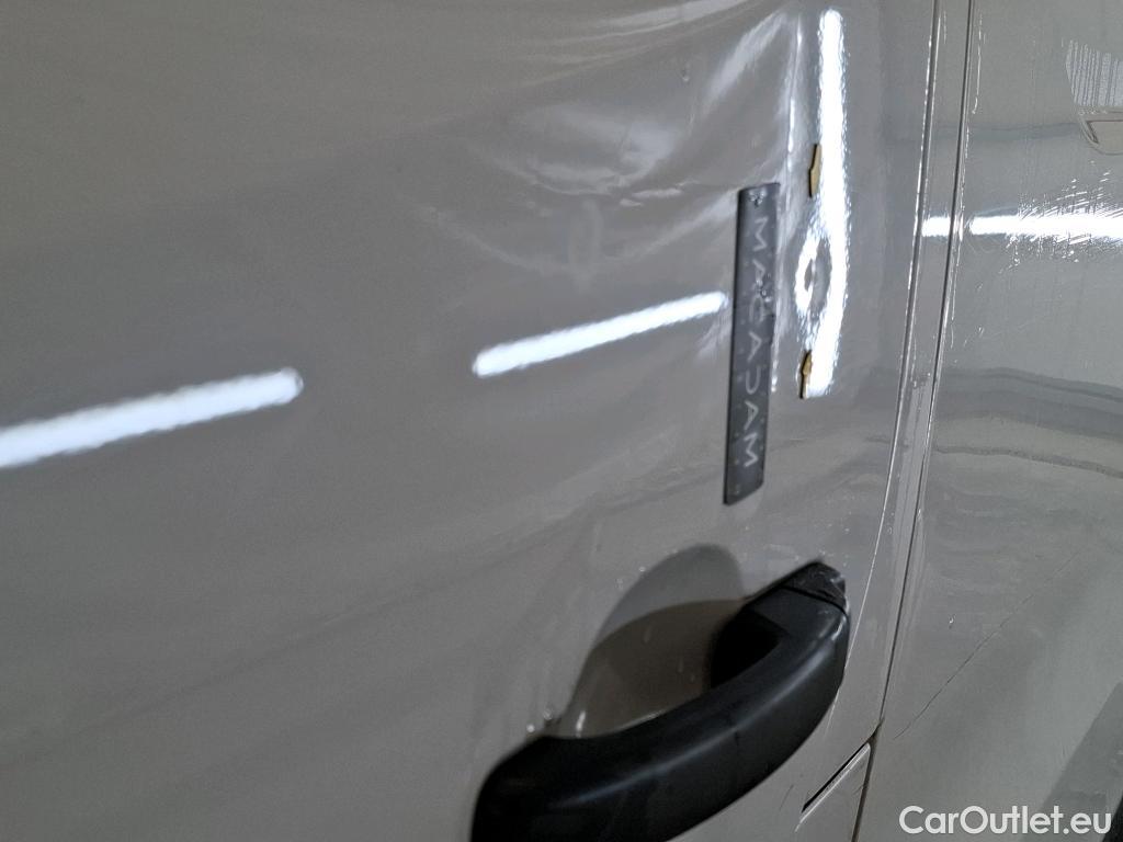  Renault  Trafic  Furgon Grand Confort L1H1 1200 1.6 dCi 125CV BVM6 E6 #32