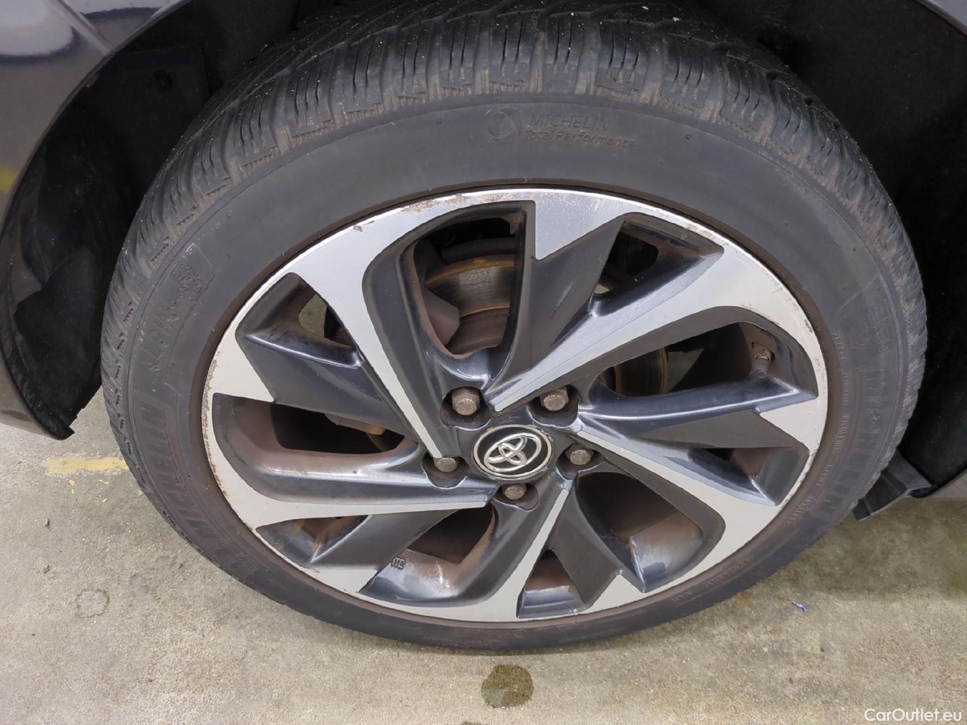  Toyota  Auris TOYOTA  5p Berline 1.8 HYBRID 136 CVT AUTO DESIGN BUSINESS #20