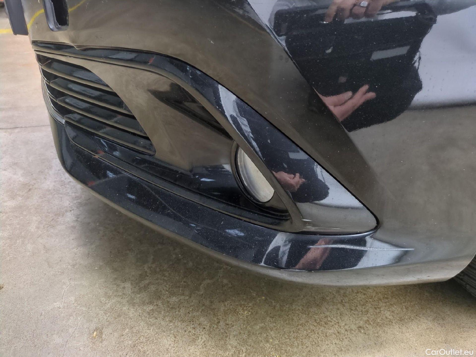  Toyota  Auris TOYOTA  5p Berline 1.8 HYBRID 136 CVT AUTO DESIGN BUSINESS #43