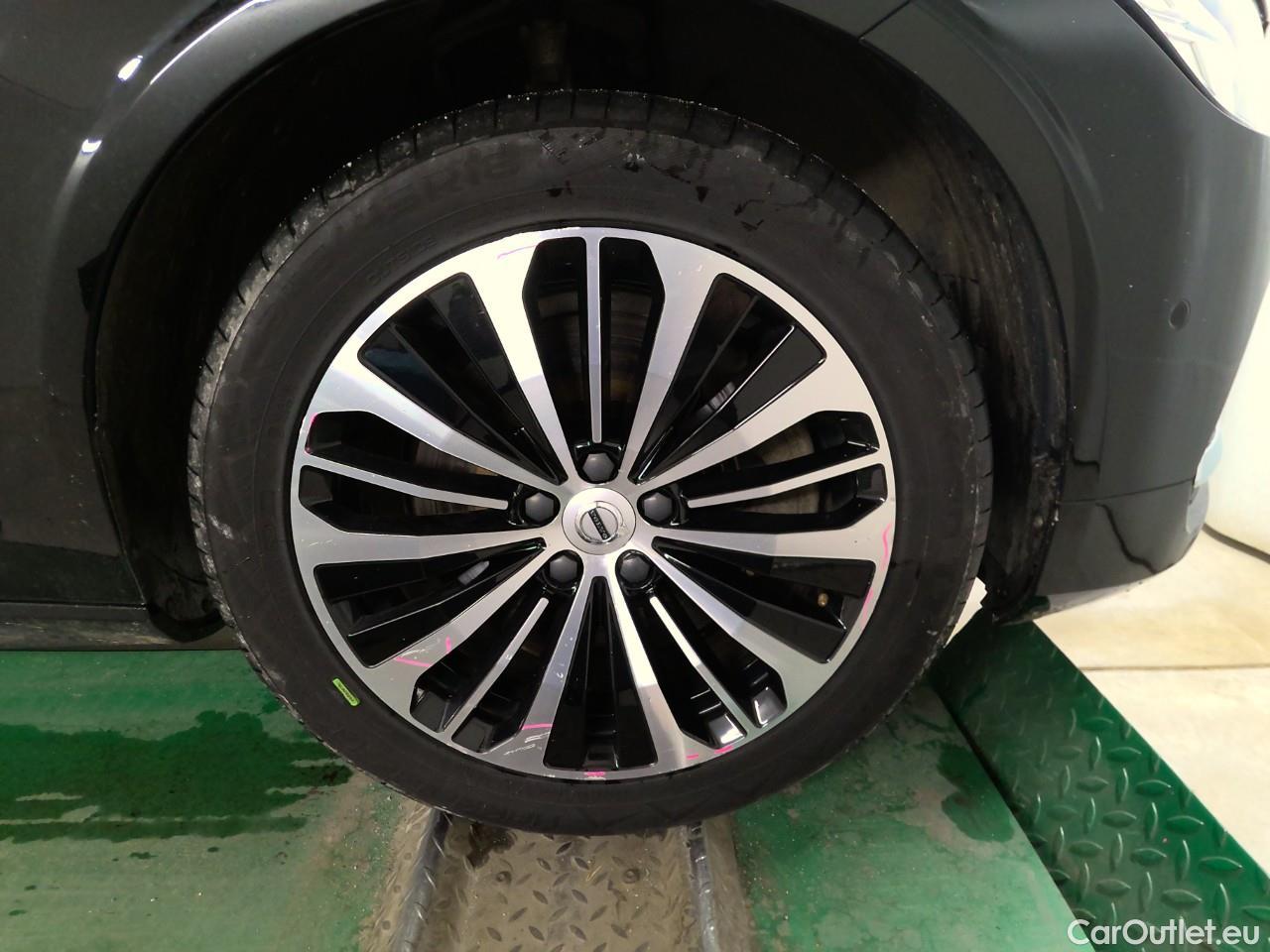  Volvo  V90  T6 350 Cor.Ed.Rec. AWD Aut #12