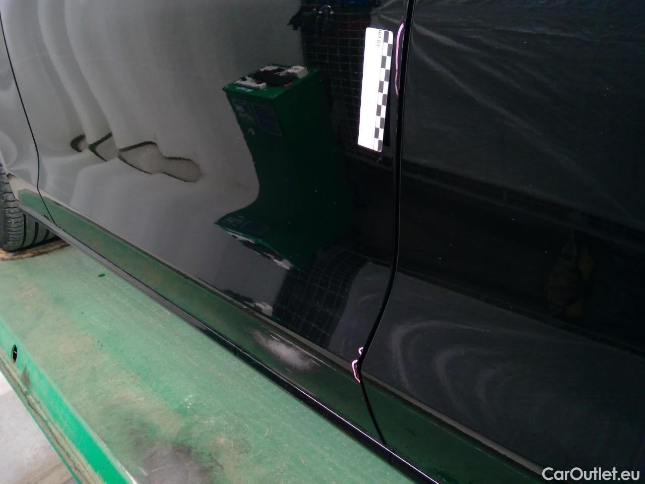  Volvo  V60  T6 350 Ins.Ex.Rec. AWD Aut #42