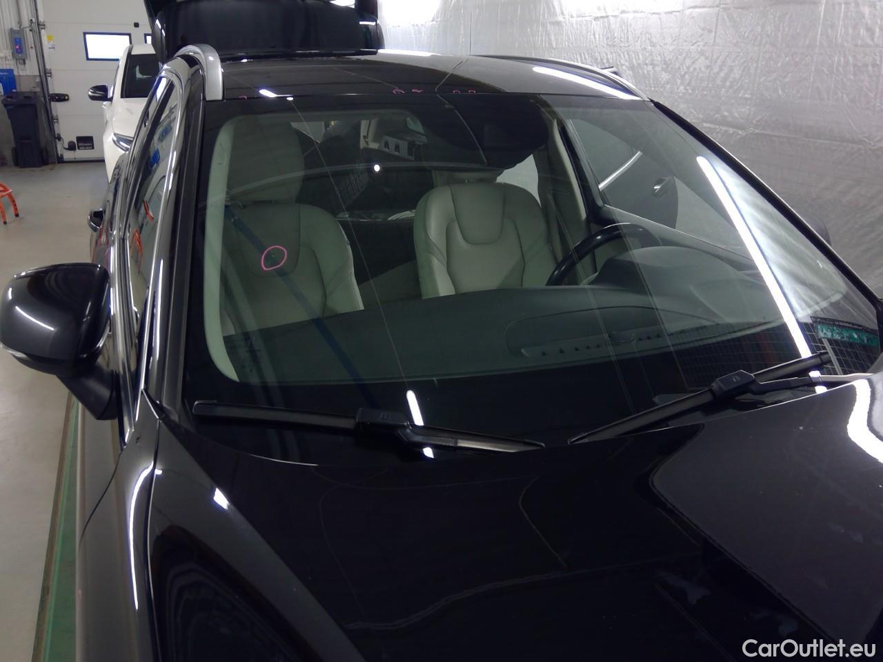  Volvo  V60  T6 350 Ins.Ex.Rec. AWD Aut #38