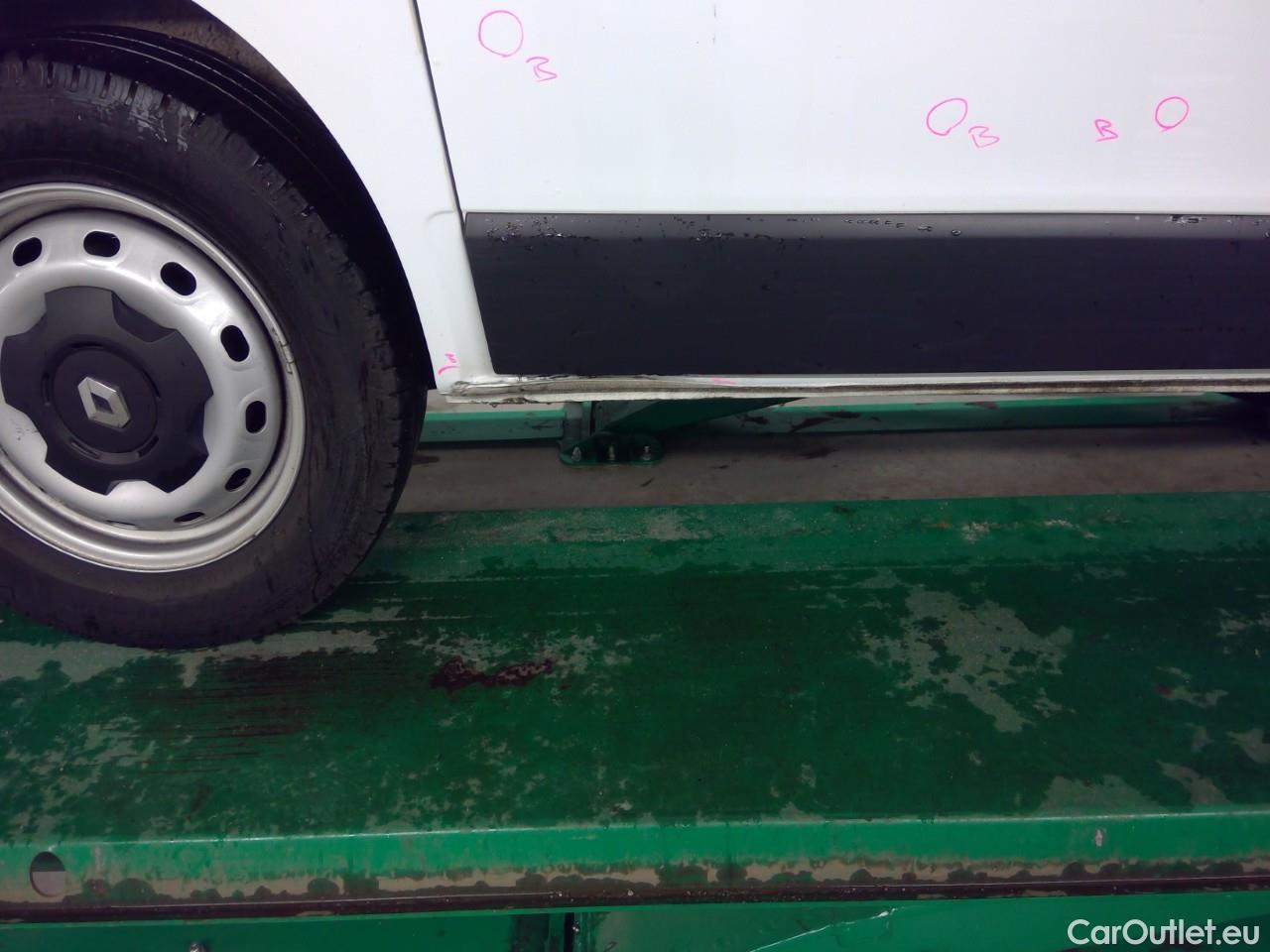  Renault  Trafic  dCi 145 L1H1 Base L. #31